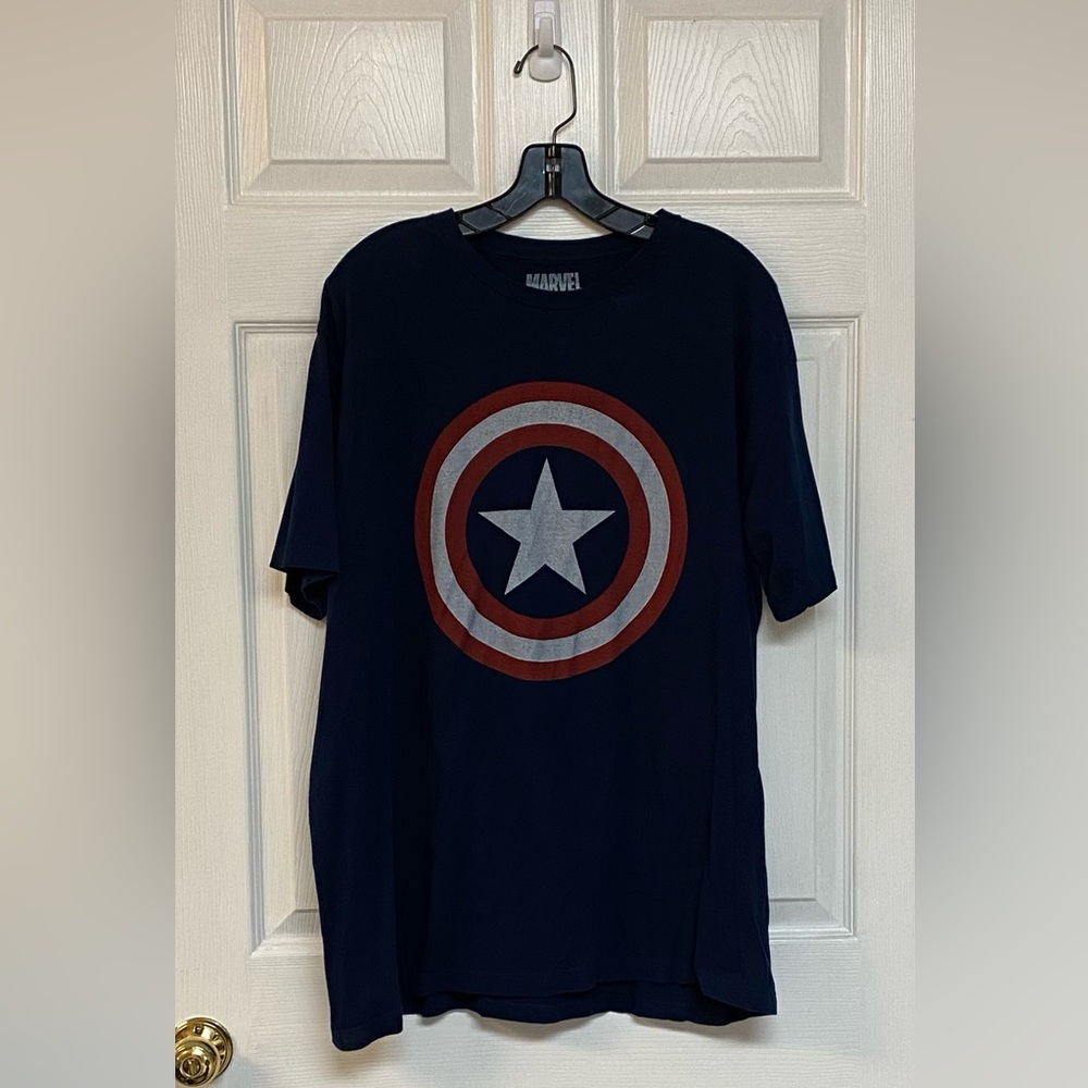 Marvel men’s graphic T-shirt Captain America XL